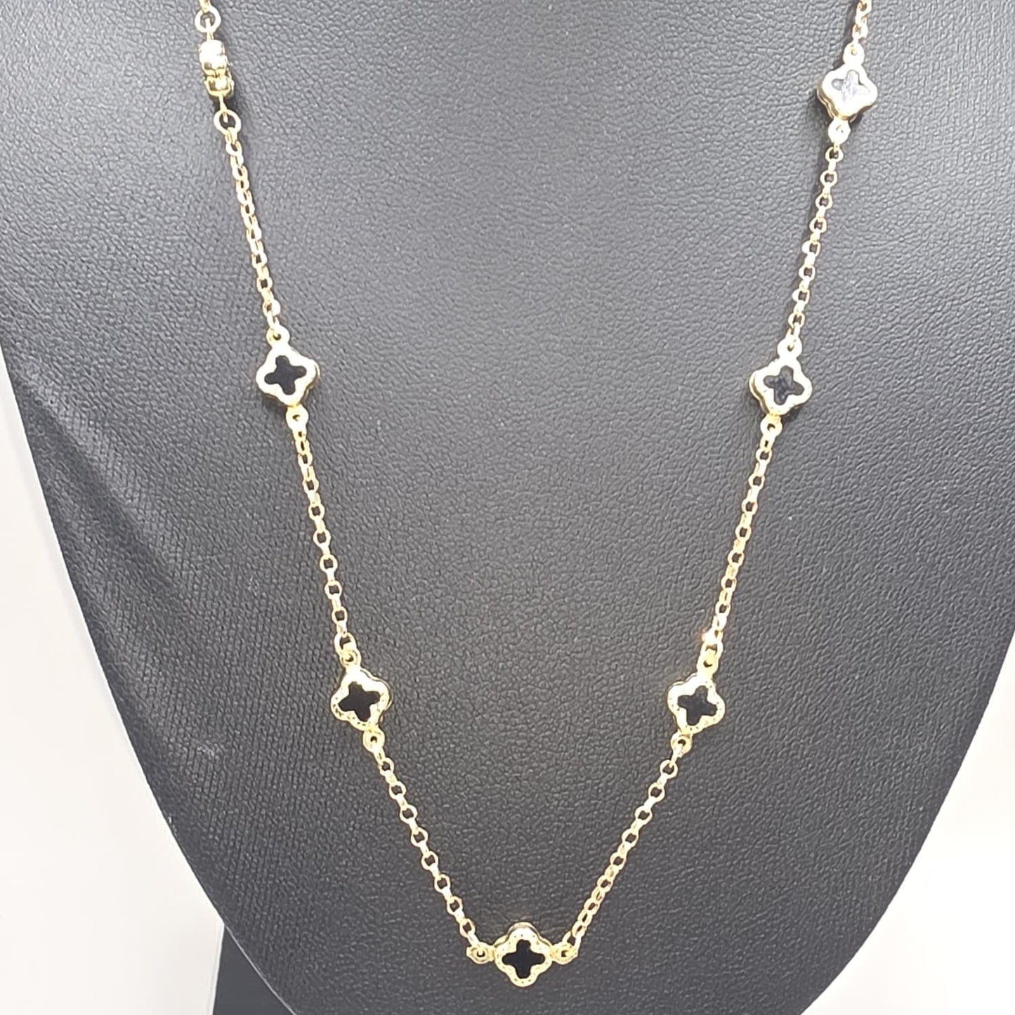 BLACK CLOVER NECKLACES 10K