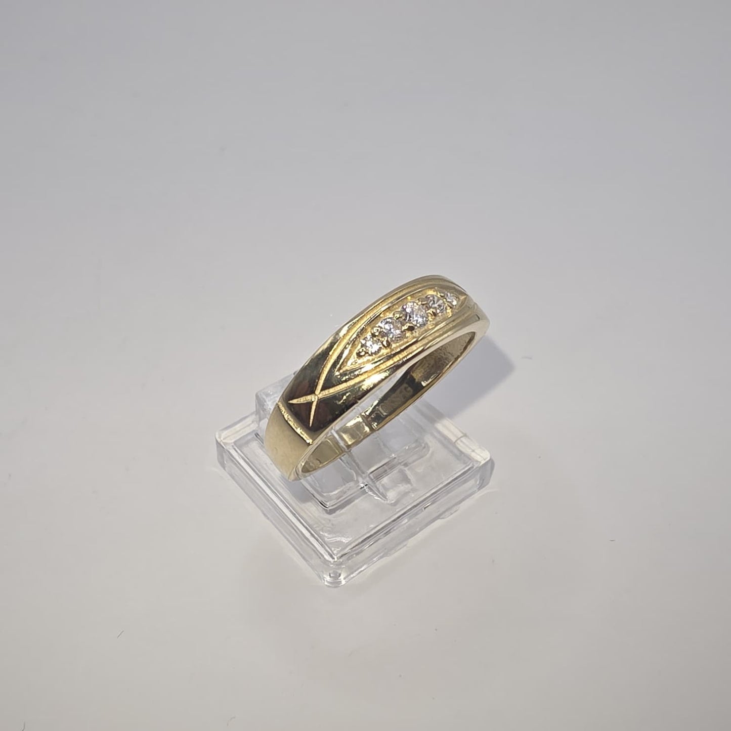ENGAGEMENRT RING 10K